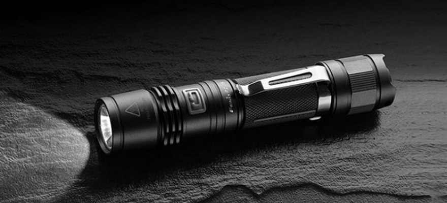 AlumiTact X700 Tactical Flashlight